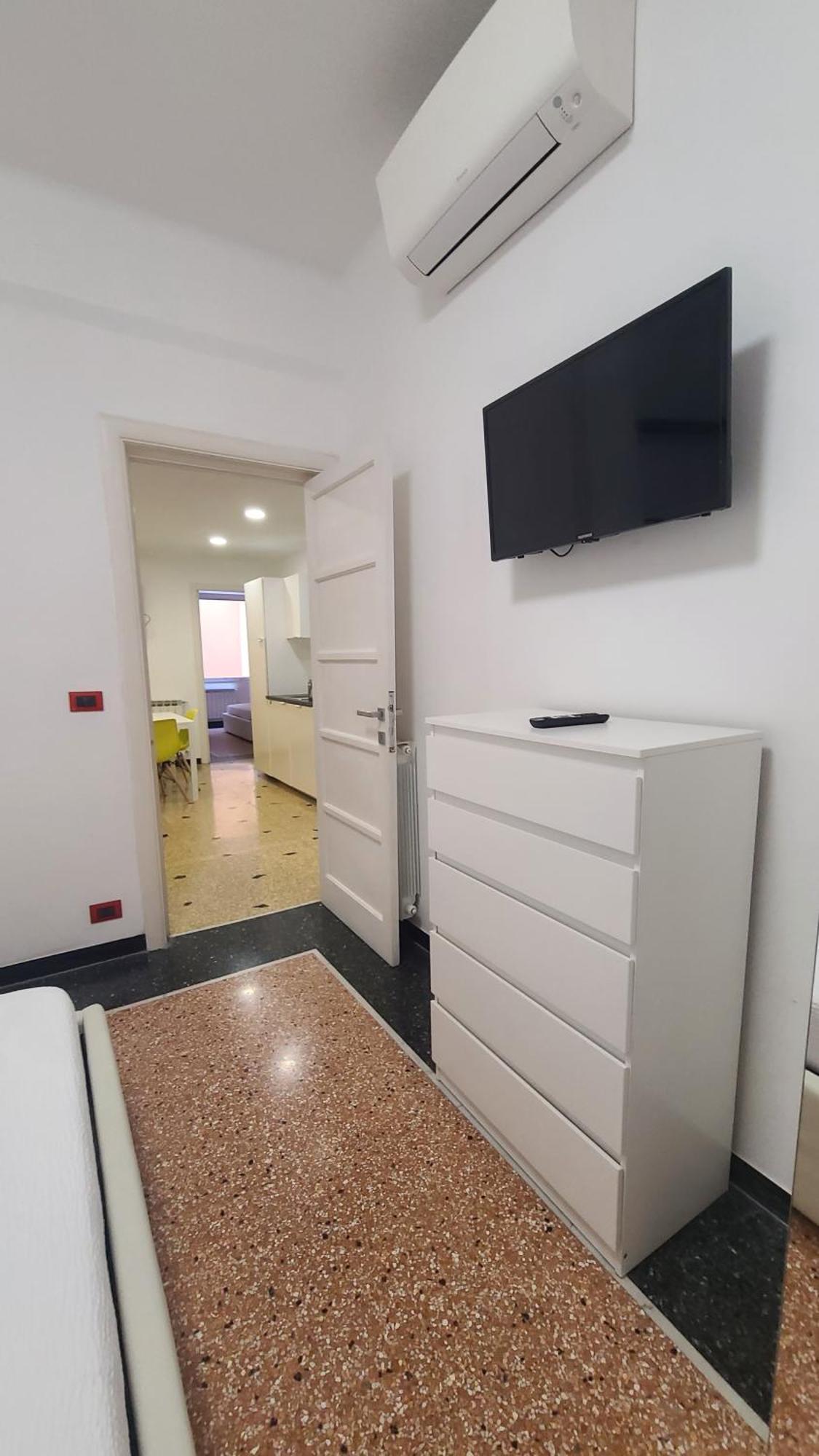 Varazzesuite Apartment Варацце Экстерьер фото